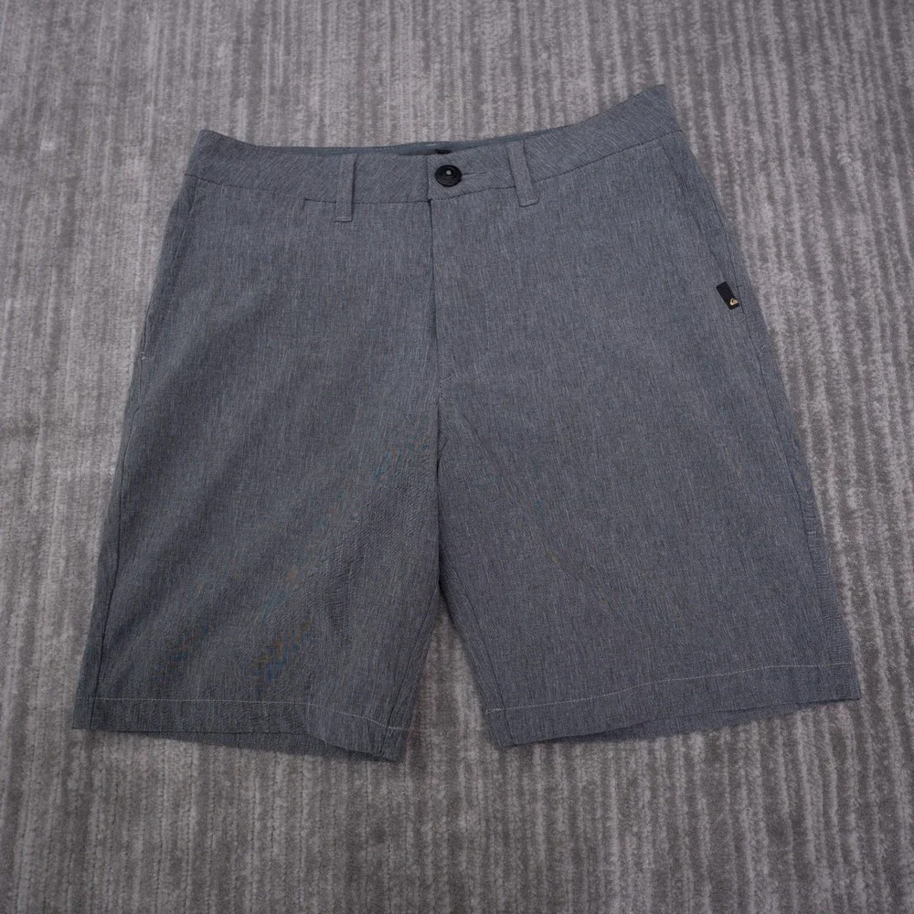 Quiksilver Amphibian Shorts Mens 28 Gray Excellent DryFlight Hybrid Boardshorts